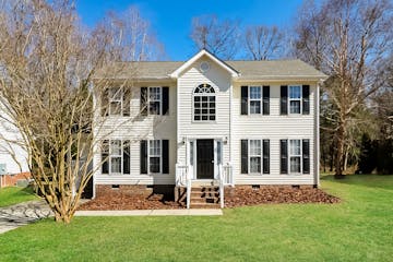 109 WALNUT CREEK DR CLAYTON, NC 27520